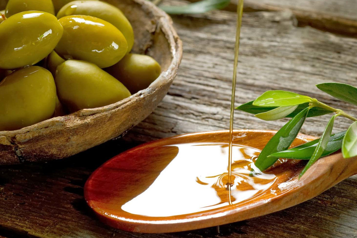 Come riconoscere un buon olio di oliva?